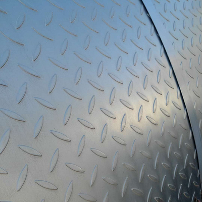 Zinc40-275 Gi Chequered Plate Coated Steel Galvanized Metal Pattern Sheet Sgcc