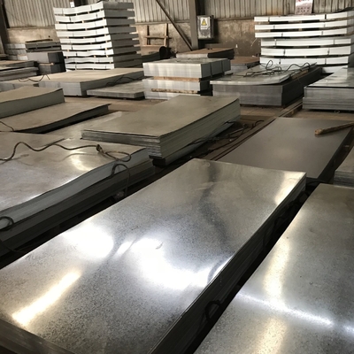 Z275 DX51D Galvanized Steel Sheet 2mm Thickness Slightly Oiled Cutting